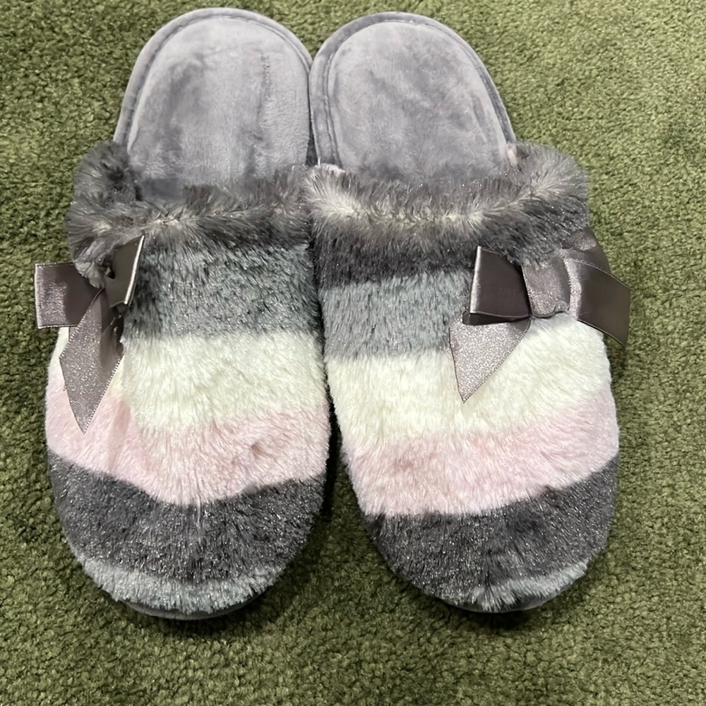 New dearfoam slippers